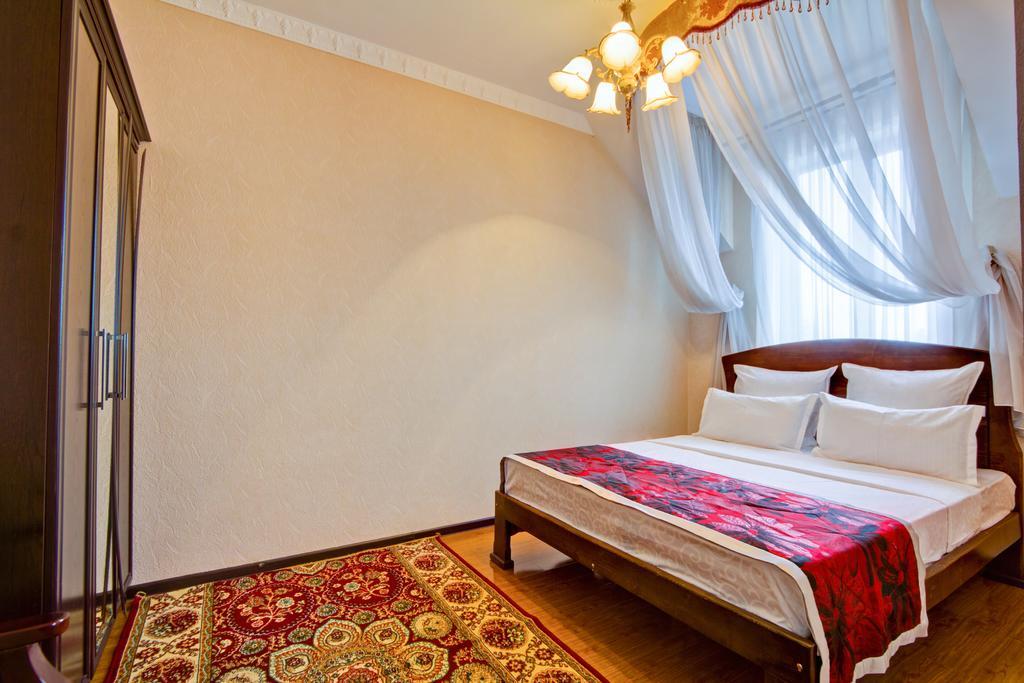 King House Hotel Bisjkek Eksteriør bilde